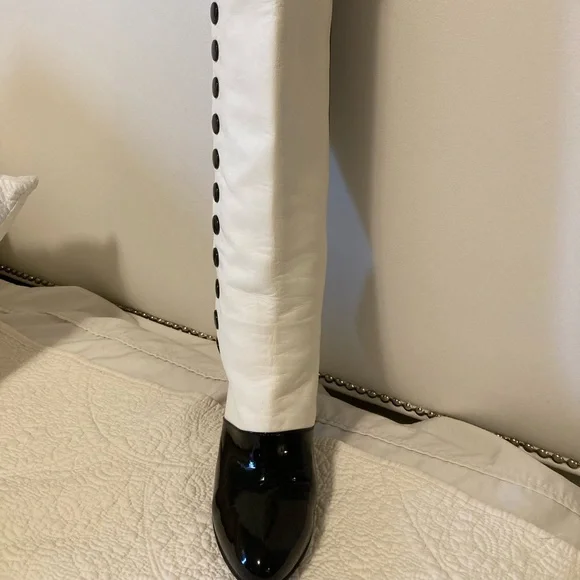 CHANEL - “AUTHENTIC” White and Black Heeled Boots - Picture 2 of 8
